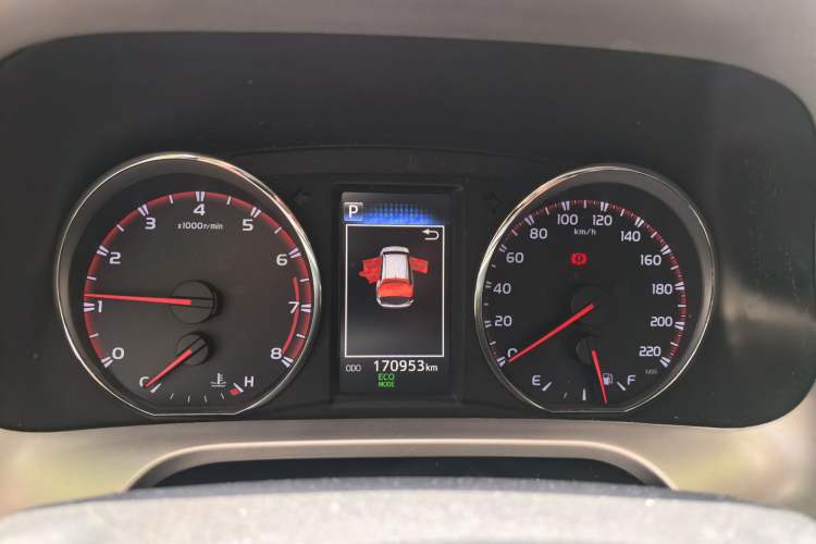 Used Toyota RAV4 2016 2.0L CVT Two-Wheel Drive Smart Edition China V Standard Instrument Cluster