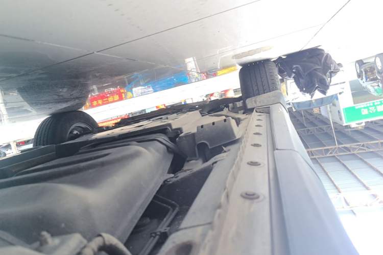 Used Toyota RAV4 2016 2.0L CVT Two-Wheel Drive Fashion Edition China V Standard Left Side Sill