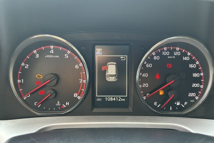 Used Toyota RAV4 2016 2.0L CVT Two-Wheel Drive Smart Edition China V Standard Odometer Close Up