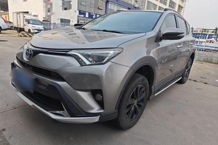 Used Toyota RAV4 2016 2.0L CVT Two-Wheel Drive Fashion Edition China V Standard Guazi used car, China used car export, Used car for sale, Used  cars, Cheapest cars for sale