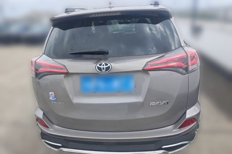Used Toyota RAV4 2016 2.0L CVT Two-Wheel Drive Smart Edition China V Standard Rear