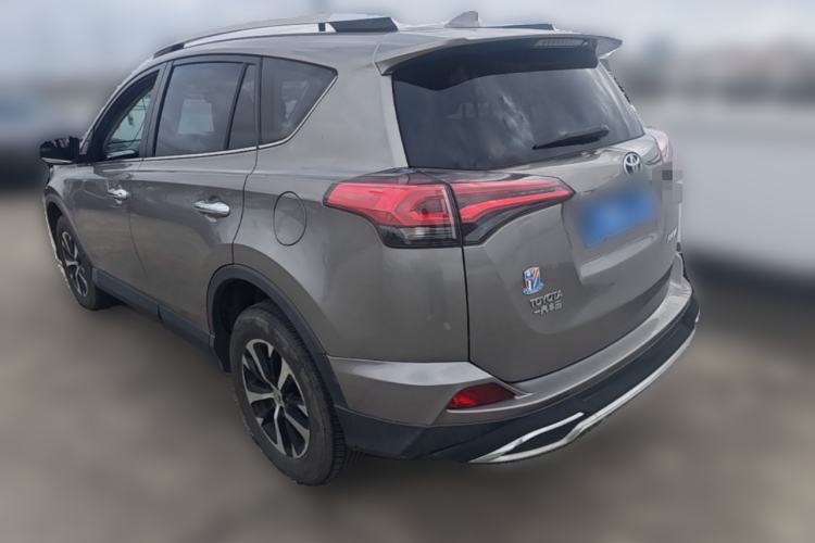 Used Toyota RAV4 2016 2.0L CVT Two-Wheel Drive Smart Edition China V Standard Rear Left 45 Deg