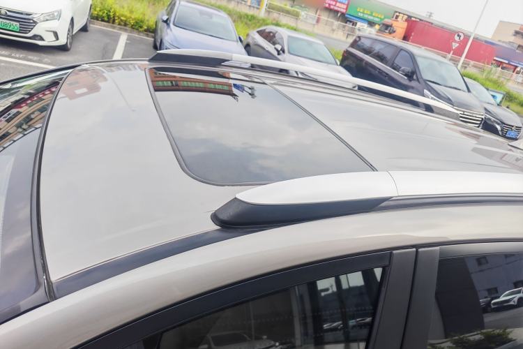 Used Toyota RAV4 2016 2.0L CVT Two-Wheel Drive Fashion Edition China V Standard Roof