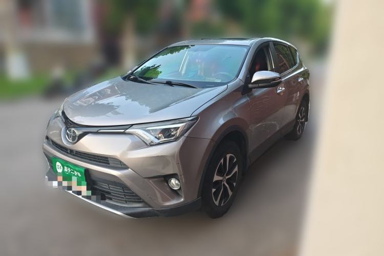 Used Toyota RAV4 2016 2.0L CVT Two-Wheel Drive Smart Edition China V Standard Guazi used car, China used car export, Used car for sale, Used cars, Cheapest cars for sale