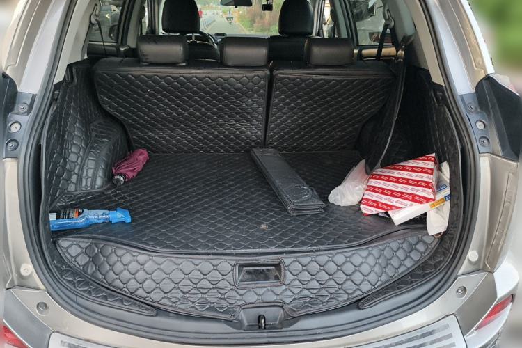 Used Toyota RAV4 2016 2.0L CVT Two-Wheel Drive Fashion Edition China V Standard Trunk