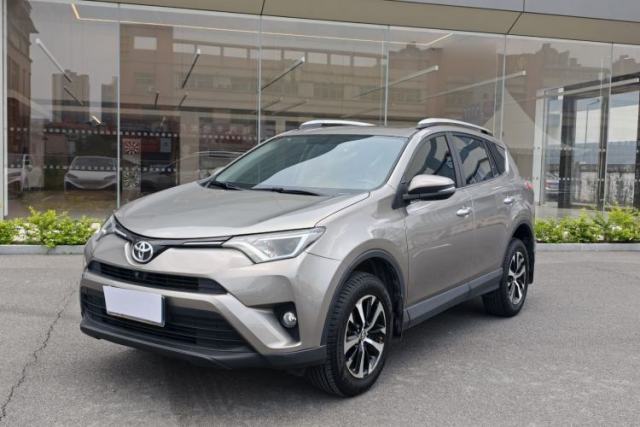 Used Toyota RAV4 2016 2.0L CVT Two-Wheel Drive Fashion Edition China V Standard