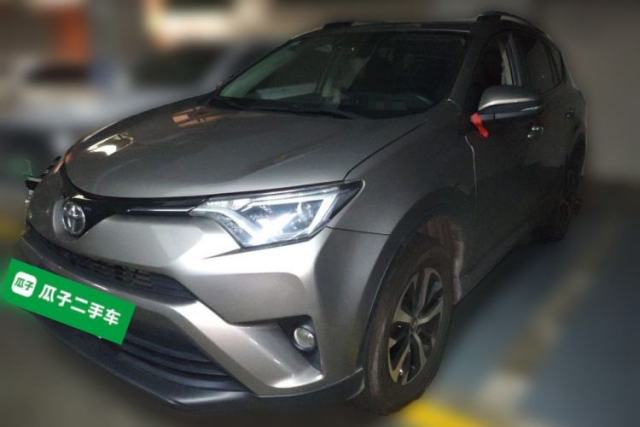 Used Toyota RAV4 2016 2.0L CVT Two-Wheel Drive Fashion Edition China V Standard