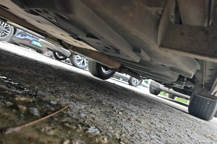 Used Toyota RAV4 2016 2.5L Automatic 4x4 Elite Edition Chassis Front Left
