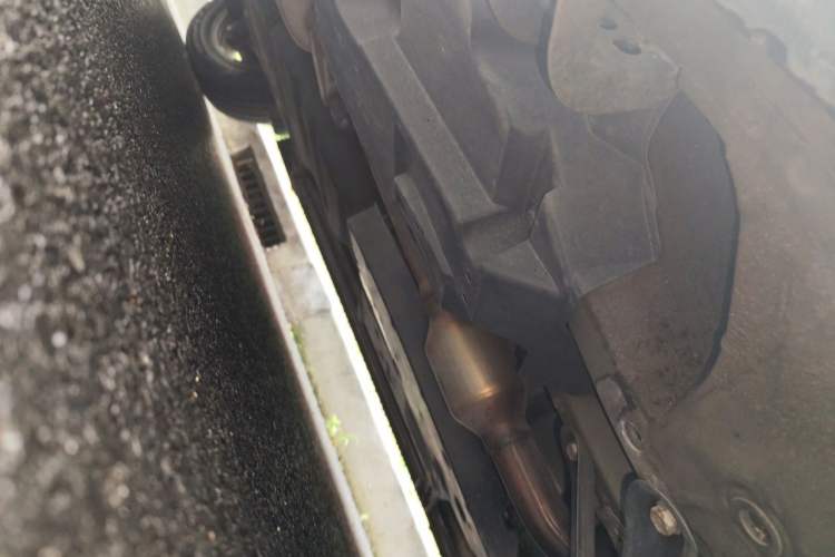 Used Toyota RAV4 2016 2.0L CVT Two-Wheel Drive Fashion Edition China V Standard Chassis Front Right