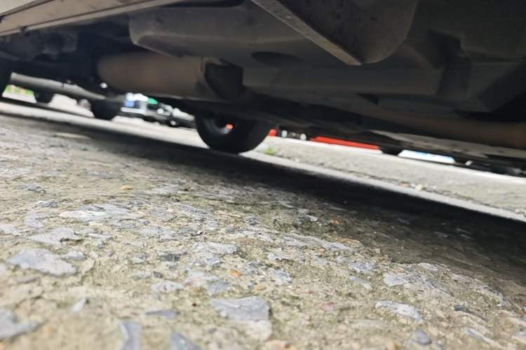 Used Toyota RAV4 2016 2.5L Automatic 4x4 Elite Edition Chassis Front Right