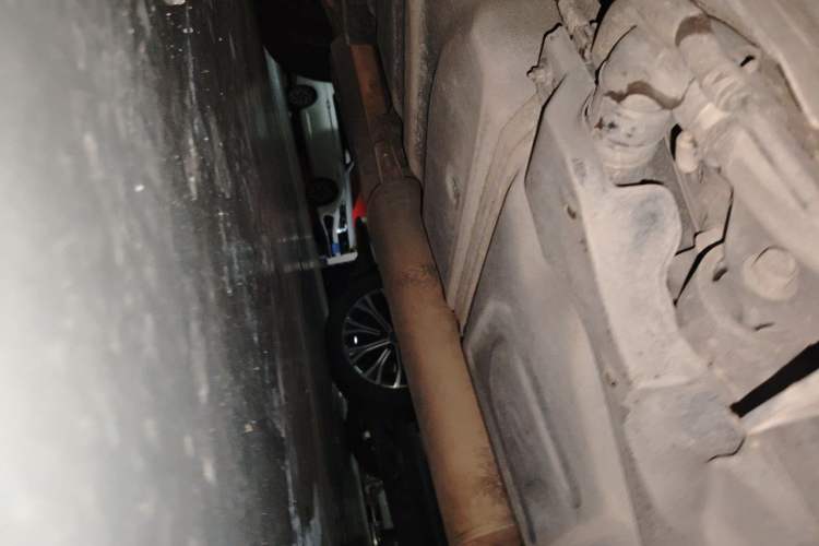 Used Toyota RAV4 2016 2.0L CVT Two-Wheel Drive Fashion Edition China V Standard Chassis Rear Left
