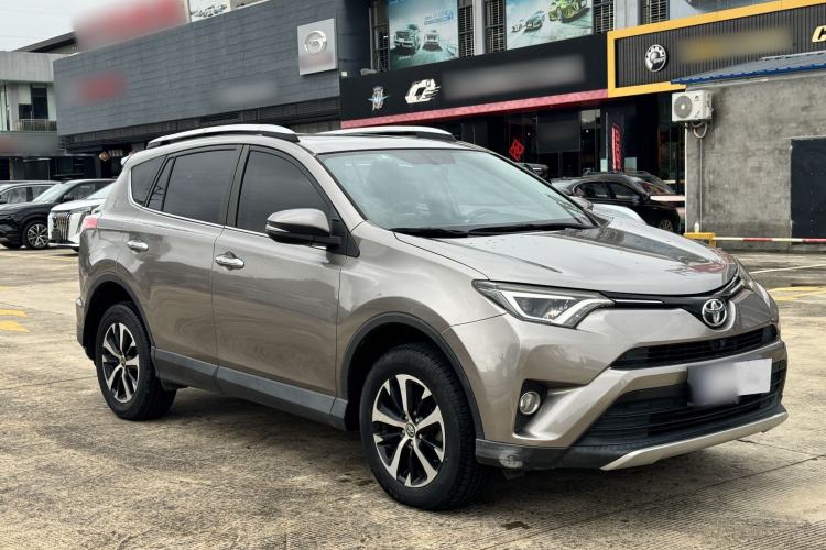 Used Toyota RAV4 2016 2.0L CVT Two-Wheel Drive Smart Edition China V Standard Exterior 2
