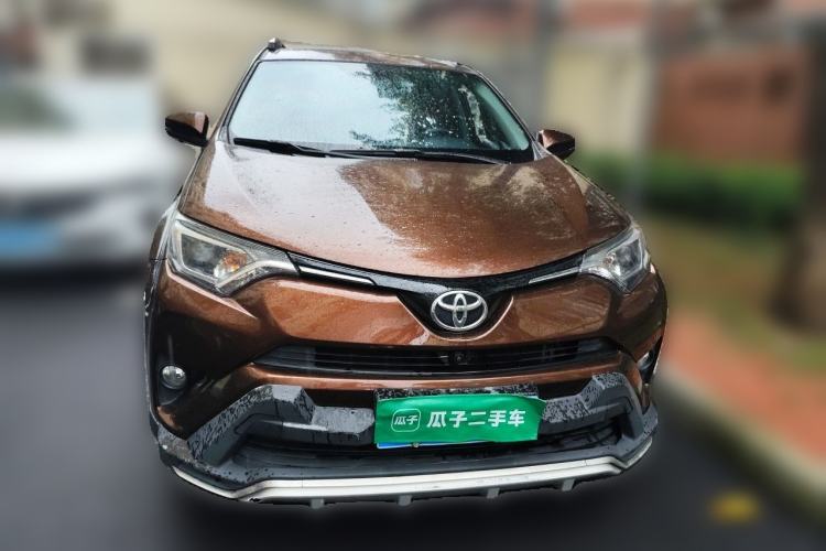 Used Toyota RAV4 2016 2.0L CVT Two-Wheel Drive Fashion Edition China V Standard Front
