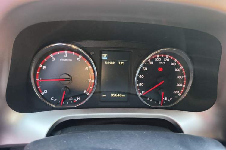 Used Toyota RAV4 2016 2.0L CVT Two-Wheel Drive Smart Edition China V Standard Instrument Cluster
