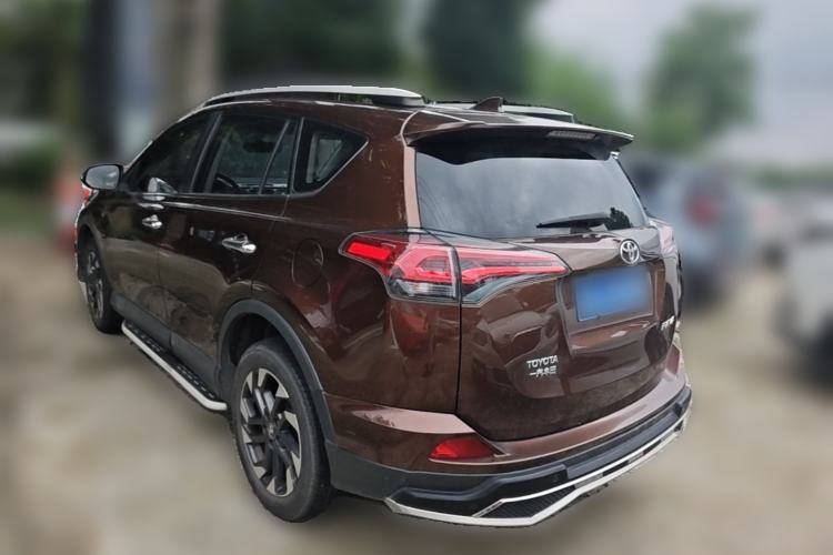 Used Toyota RAV4 2016 2.5L Automatic 4x4 Elite Edition Rear Left 45 Deg