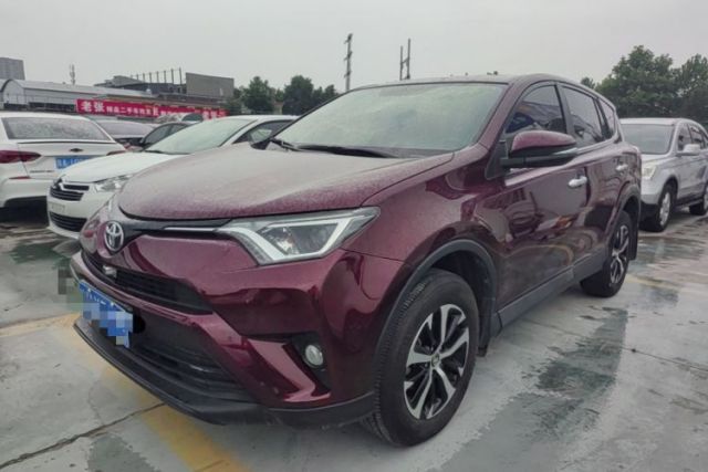 Used Toyota RAV4 2016 2.0L CVT Two-Wheel Drive Fashion Edition China V Standard