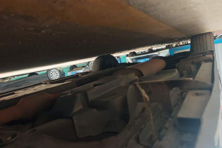 Used Toyota RAV4 2016 2.0L CVT Two-Wheel Drive Fashion Edition China V Standard Chassis Front Right