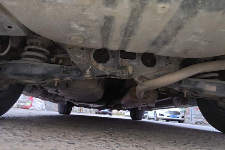 Used Toyota RAV4 2016 2.0L CVT Two-Wheel Drive Fashion Edition China V Standard Chassis Rear