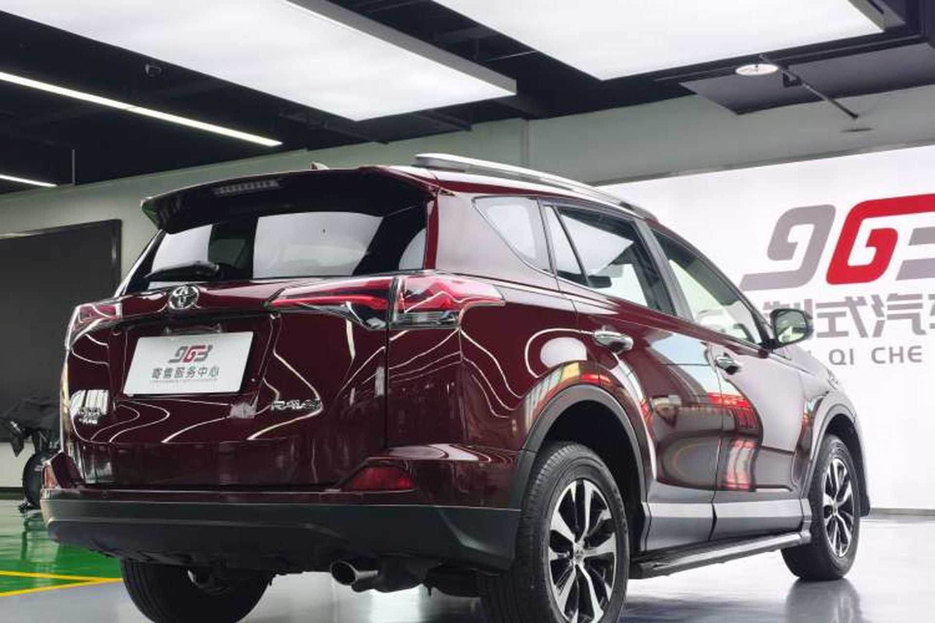 Used Toyota RAV4 2016 2.0L CVT Two-Wheel Drive Comfort Edition China V Standard Exterior 3
