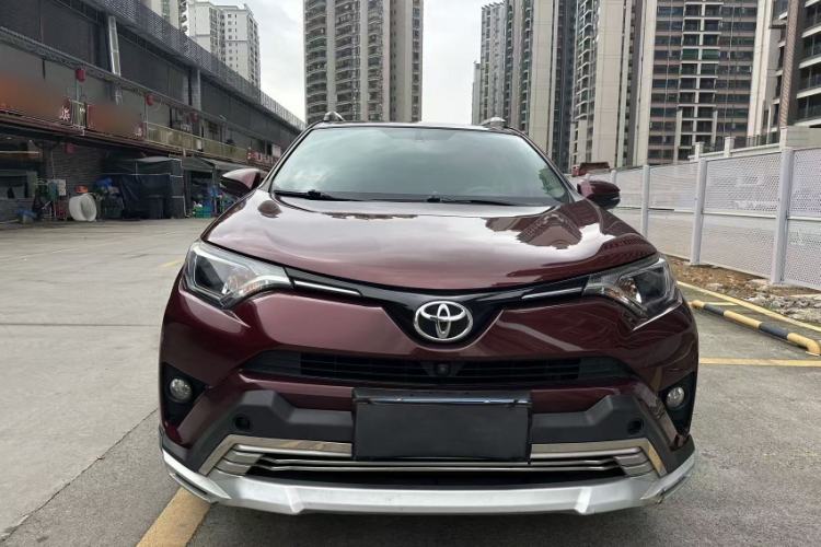 Used Toyota RAV4 2016 2.0L CVT Two-Wheel Drive Fashion Edition China V Standard Exterior 8
