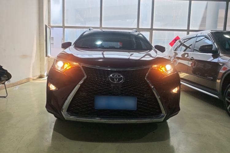 Used Toyota RAV4 2016 2.0L CVT Two-Wheel Drive Fashion Edition China V Standard Front
