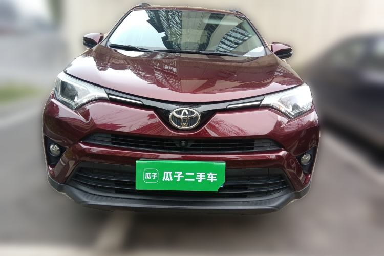 Used Toyota RAV4 2016 2.0L CVT Two-Wheel Drive Fashion Edition China V Standard Front