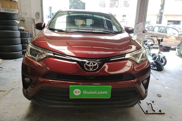 Used Toyota RAV4 2016 2.0L CVT Two-Wheel Drive Comfort Edition China V Standard Front