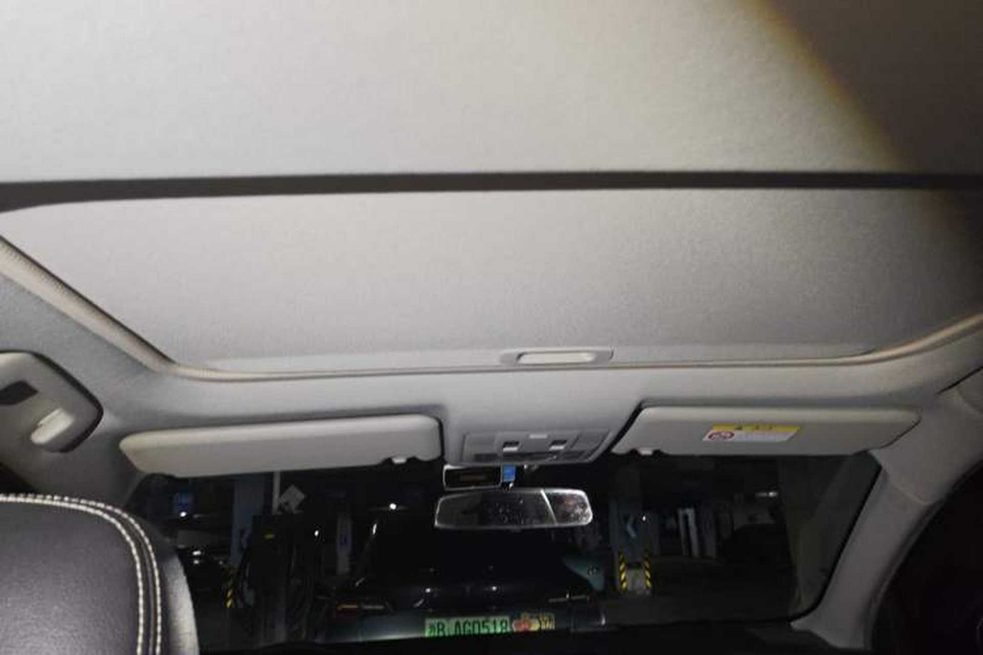 Used Toyota RAV4 2016 2.0L CVT Two-Wheel Drive Fashion Edition China V Standard Headliner