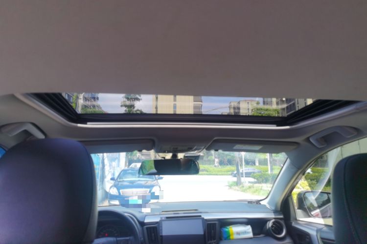 Used Toyota RAV4 2016 2.0L CVT Two-Wheel Drive Fashion Edition China V Standard Headliner