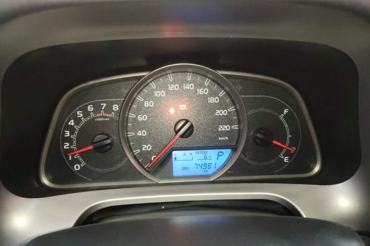 Used Toyota RAV4 2016 2.0L CVT Two-Wheel Drive Comfort Edition China V Standard Instrument Cluster