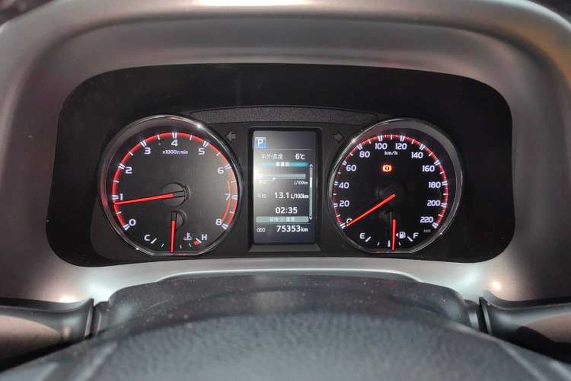 Used Toyota RAV4 2016 2.0L CVT Two-Wheel Drive Smart Edition China V Standard Instrument Cluster