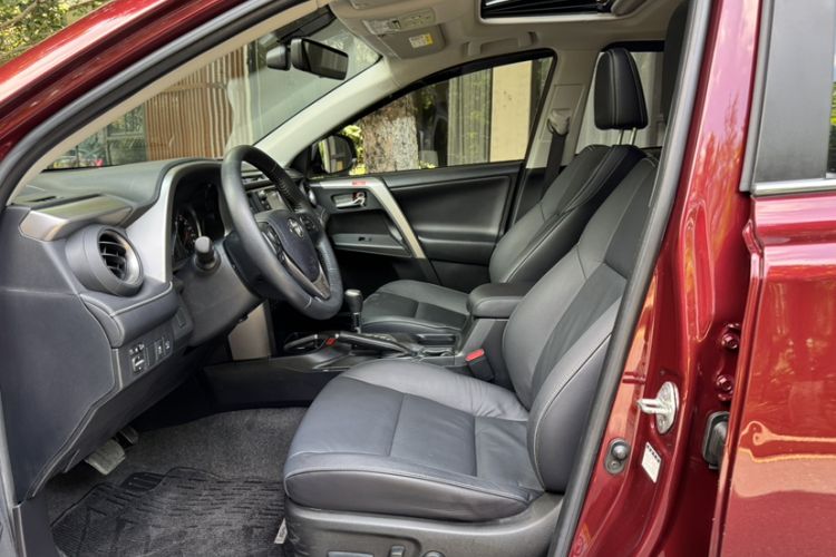Used Toyota RAV4 2016 2.0L CVT Two-Wheel Drive Smart Edition China V Standard Interior 10
