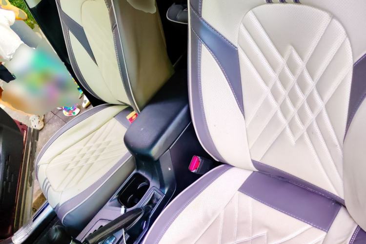 Used Toyota RAV4 2016 2.0L CVT Two-Wheel Drive Fashion Edition China V Standard Left Front Seat