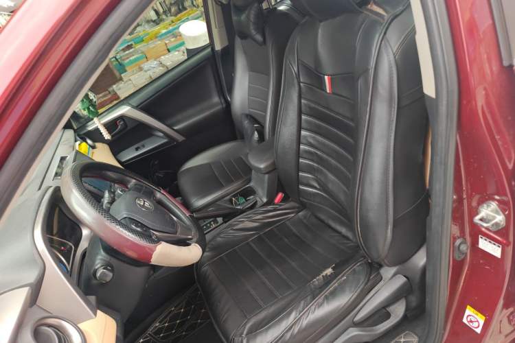 Used Toyota RAV4 2016 2.0L CVT Two-Wheel Drive Urban Edition China V Standard Left Front Seat