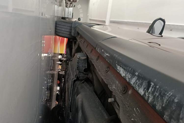 Used Toyota RAV4 2016 2.0L CVT Two-Wheel Drive Fashion Edition China V Standard Left Side Sill