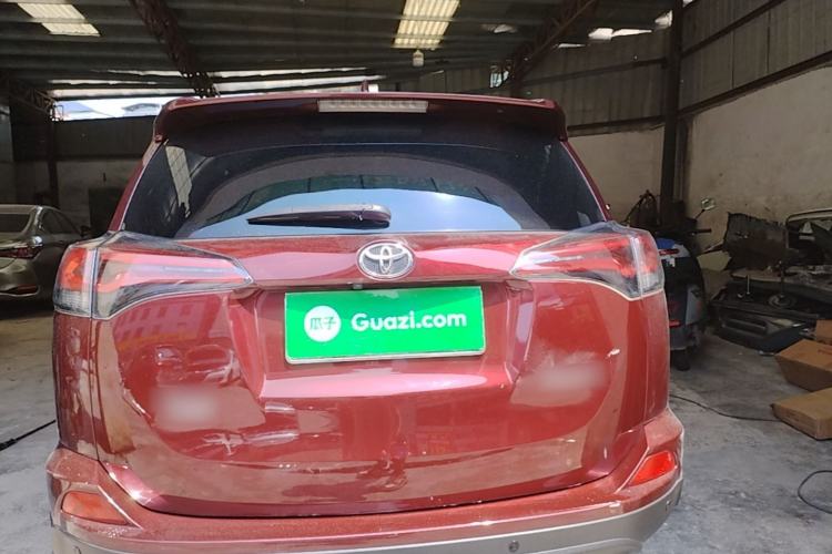 Used Toyota RAV4 2016 2.0L CVT Two-Wheel Drive Comfort Edition China V Standard Rear