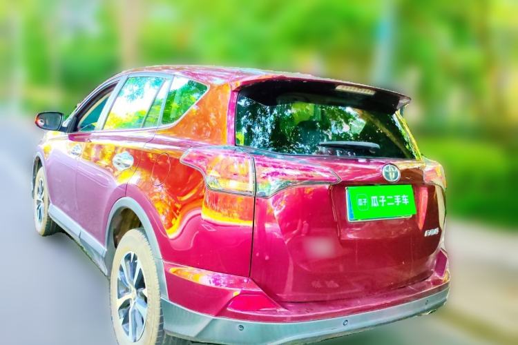 Used Toyota RAV4 2016 2.0L CVT Two-Wheel Drive Fashion Edition China V Standard Rear Left 45 Deg