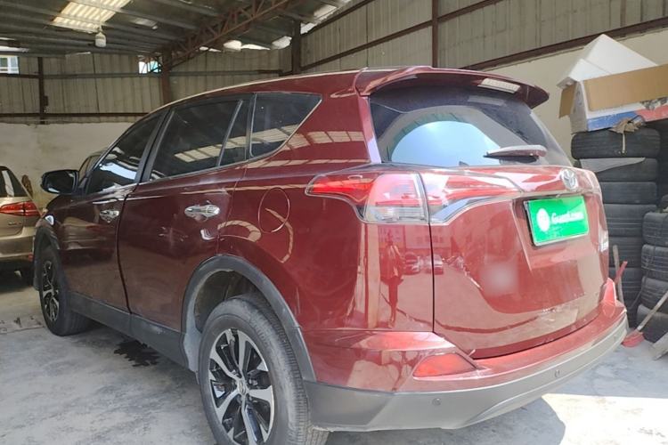 Used Toyota RAV4 2016 2.0L CVT Two-Wheel Drive Comfort Edition China V Standard Rear Left 45 Deg