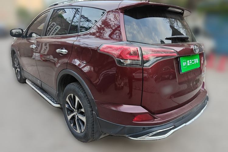 Used Toyota RAV4 2016 2.0L CVT Two-Wheel Drive Fashion Edition China V Standard Rear Left 45 Deg