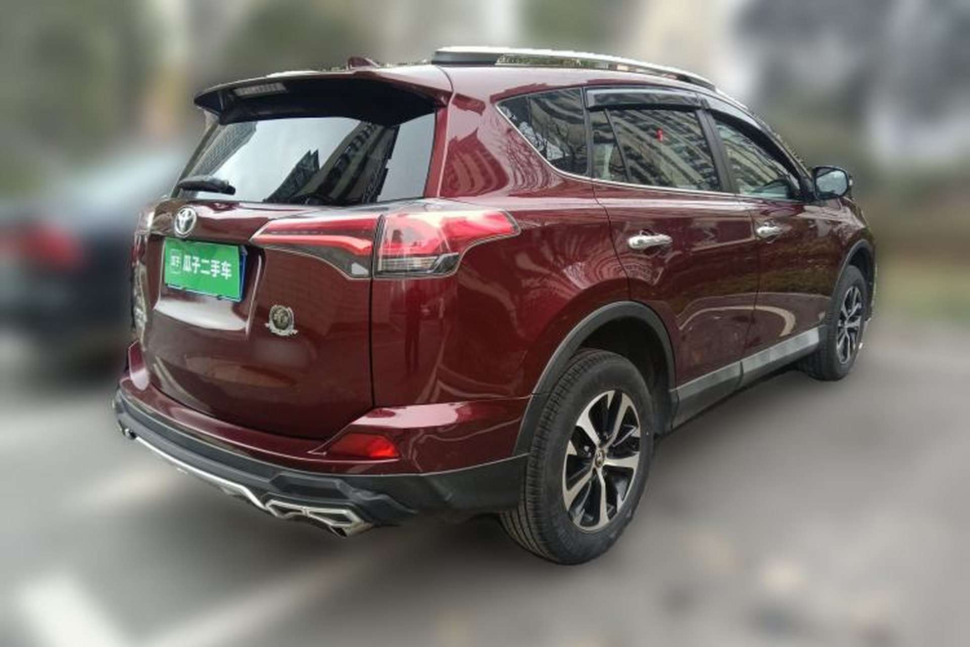 Used Toyota RAV4 2016 2.0L CVT Two-Wheel Drive Fashion Edition China V Standard Rear Right 45 Deg