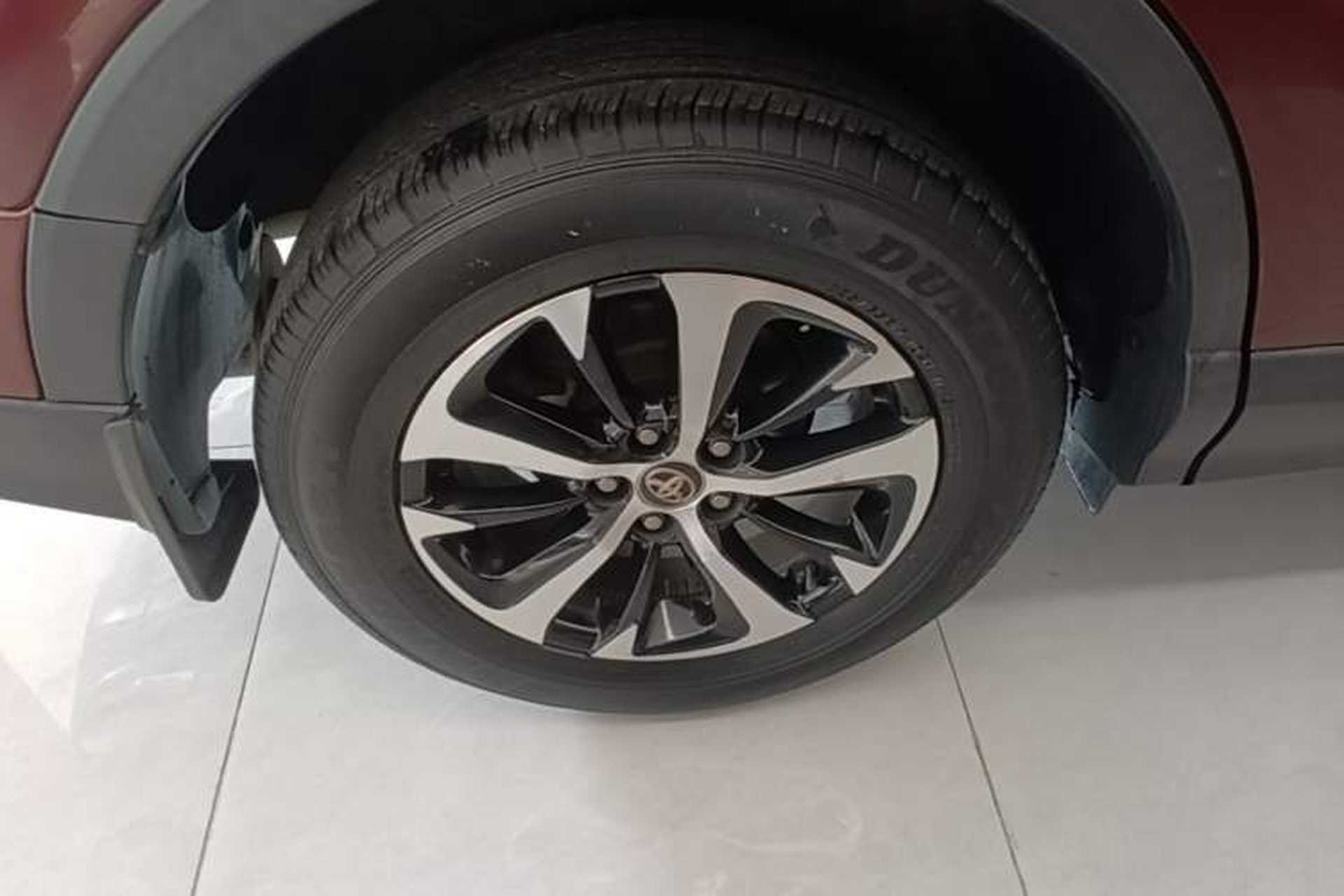 Used Toyota RAV4 2016 2.0L CVT Two-Wheel Drive Fashion Edition China V Standard Right Rear Wheel Hub
