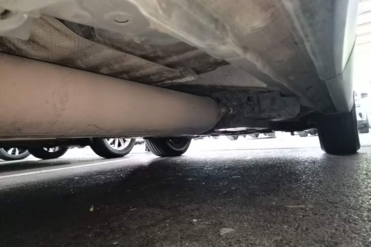 Used Toyota RAV4 2016 2.0L CVT Two-Wheel Drive Fashion Edition China V Standard Right Side Sill