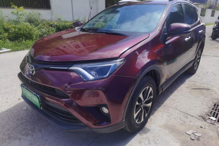 Used Toyota RAV4 2016 2.0L CVT Two-Wheel Drive Fashion Edition China V Standard Guazi used car, China used car export, Used car for sale, Used  cars, Cheapest cars for sale