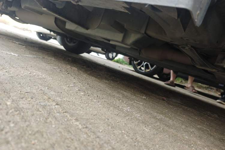 Used Toyota RAV4 2016 2.0L CVT Two-Wheel Drive Urban Edition China V Standard Chassis Front Right
