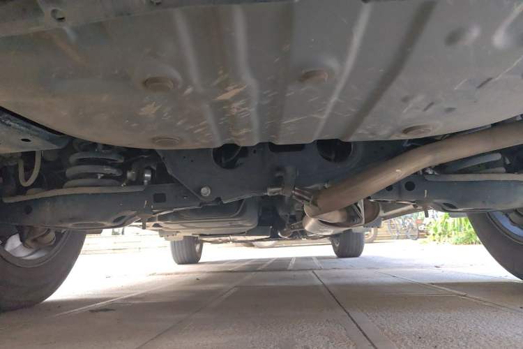 Used Toyota RAV4 2016 2.0L CVT Two-Wheel Drive Fashion Edition China V Standard Chassis Rear