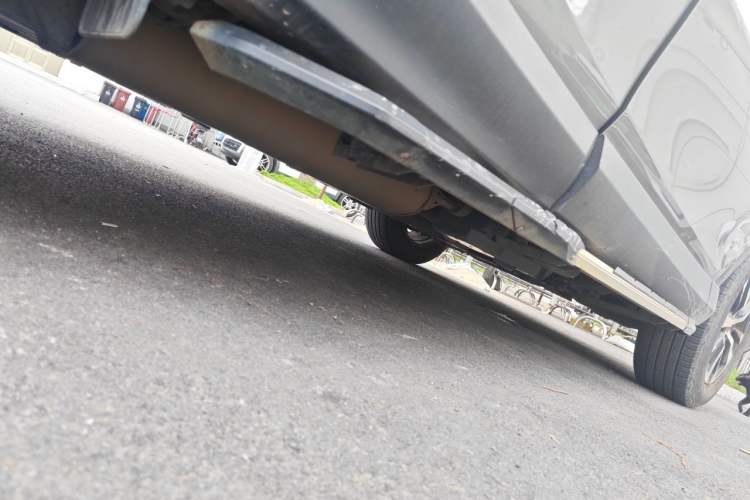 Used Toyota RAV4 2016 2.0L CVT Two-Wheel Drive Fashion Edition China V Standard Chassis Rear Right