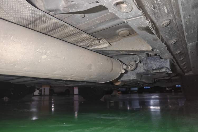 Used Toyota RAV4 2016 2.0L CVT Two-Wheel Drive Fashion Edition China V Standard Chassis Rear Right