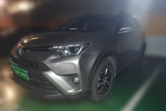 Used Toyota RAV4 2016 2.0L CVT Two-Wheel Drive Fashion Edition China V Standard