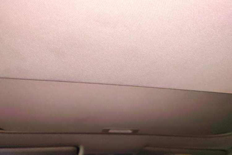 Used Toyota RAV4 2016 2.0L CVT Two-Wheel Drive Comfort Edition China V Standard Headliner