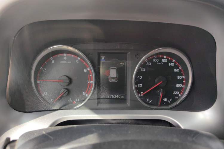 Used Toyota RAV4 2016 2.5L Automatic 4x4 Elite Edition Instrument Cluster